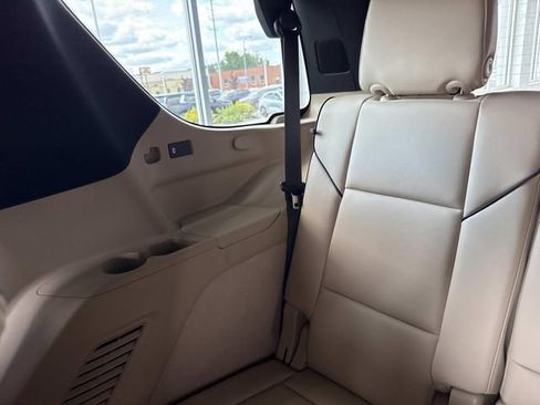 Certified 2023 Cadillac Escalade Premium Luxury AWD/4WD image 67