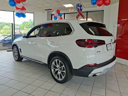 Used 2026 BMW X5 xDrive40i AWD/4WD image 13