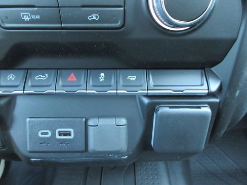 New 2026 Chevrolet Silverado 1500 W/T w/ WT Value Package RWD image 21
