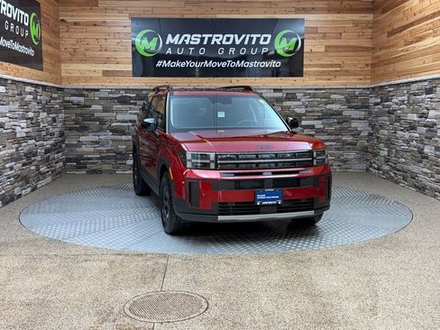 Used 2025 Hyundai Santa Fe XRT image 2