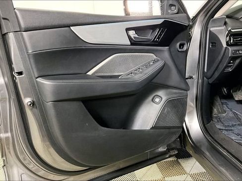 Used 2023 Acura MDX SH-AWD w/ Technology Package image 23