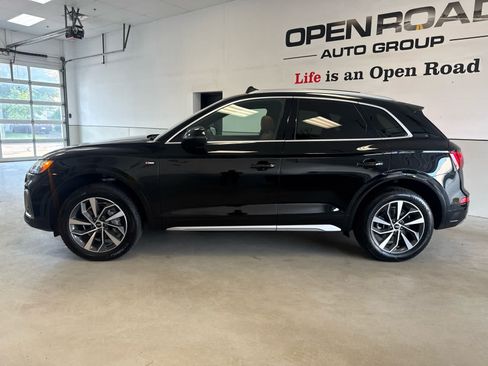 Used 2023 Audi Q5 2.0T Premium Plus w/ Premium Plus Package AWD/4WD image 4