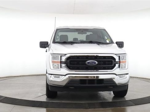 Used 2022 Ford F150 XLT w/ Trailer Tow Package AWD/4WD image 12