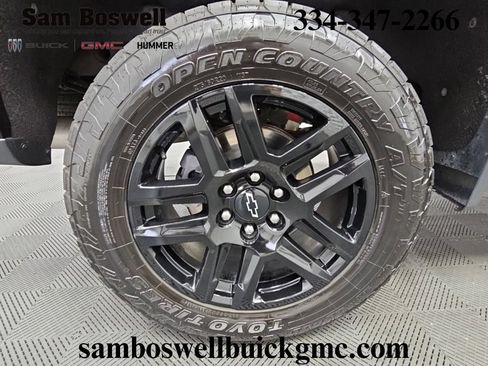 Used 2022 Chevrolet Silverado 1500 LT Trail Boss w/ Safety Package AWD/4WD image 46