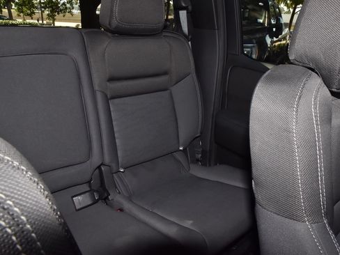 Used 2023 Nissan Frontier SV w/ Midnight Edition Package RWD image 20