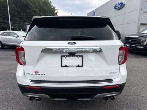 Used 2023 Ford Explorer Platinum w/ Technology Package AWD/4WD image 7