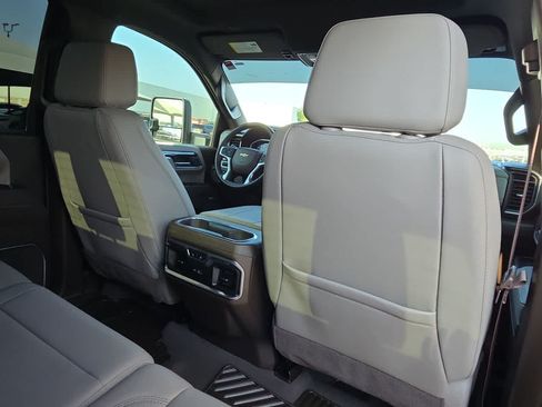 Used 2026 Chevrolet Silverado 3500 LTZ w/ LTZ Texas Edition AWD/4WD image 16