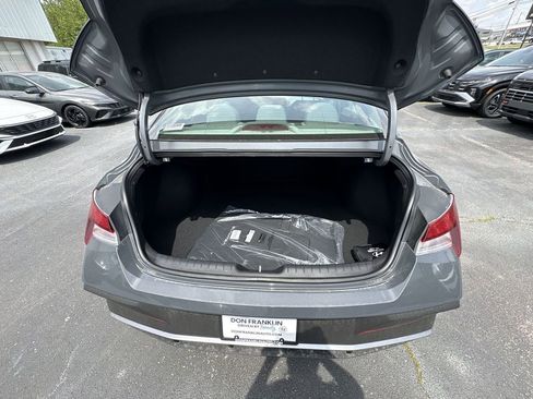 New 2026 Hyundai Elantra Sport FWD image 18