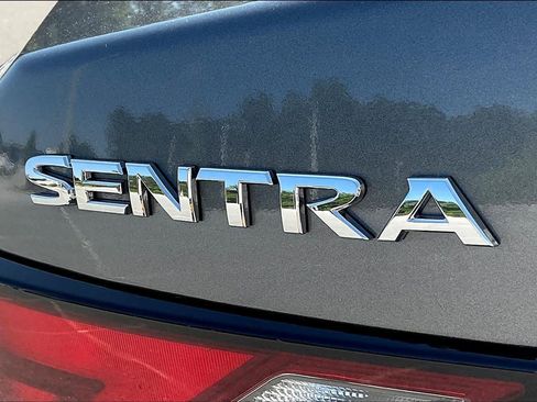 Used 2023 Nissan Sentra SV FWD image 30