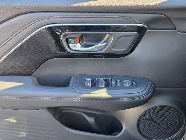 Certified 2025 Acura ADX FWD image 30