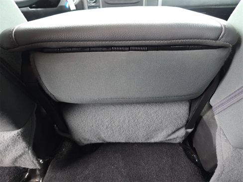 Used 2019 RAM 1500 Express w/ Express Value Package image 10