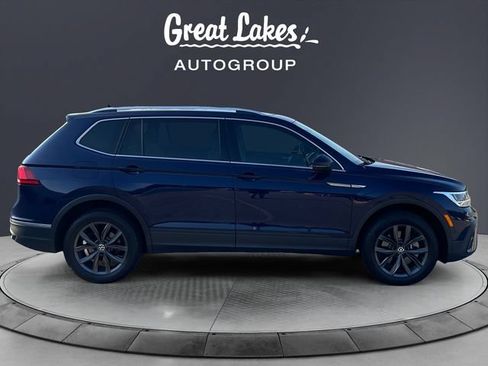 Used 2023 Volkswagen Tiguan SE AWD/4WD image 6