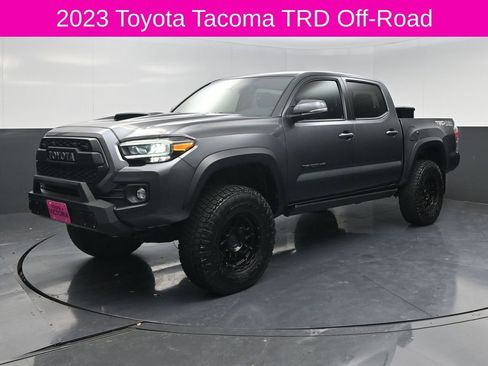 Used 2023 Toyota Tacoma TRD Off-Road w/ Technology Package AWD/4WD image 2