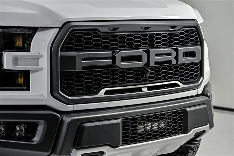 Used 2020 Ford F150 Raptor w/ Equipment Group 802A Luxury AWD/4WD image 4