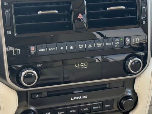 Used 2022 Lexus GX 460 Premium AWD/4WD image 5