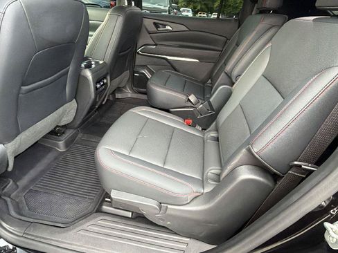 Used 2024 Chevrolet Traverse Z71 w/ Enhanced Driving Package AWD/4WD image 25