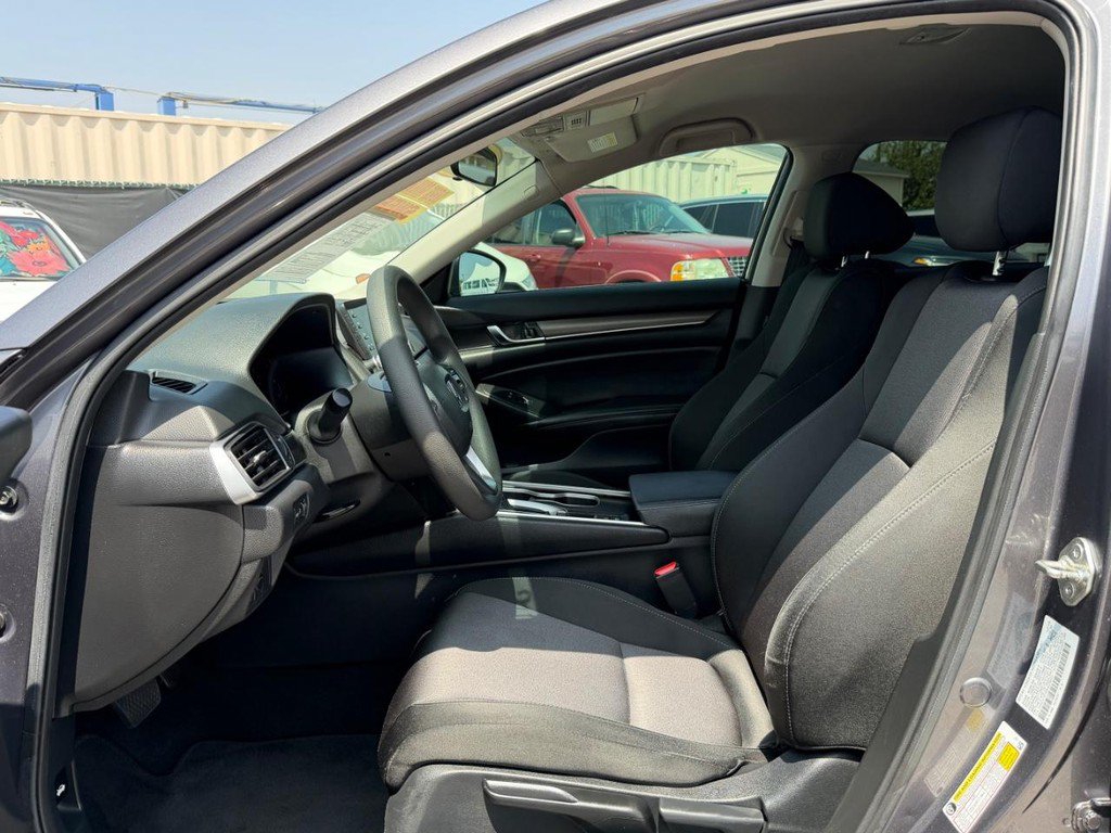 Used 2019 Honda Accord LX image 17