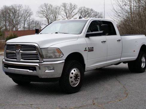 Used 2014 RAM 3500 Big Horn image 6