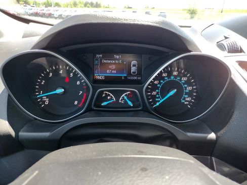 Used 2016 Ford Escape Titanium AWD/4WD image 27