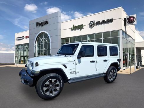 Used 2018 Jeep Wrangler Unlimited Sahara w/ Dual Top Group AWD/4WD image 4
