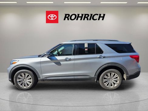 Used 2021 Ford Explorer Limited w/ Hybrid Equipment Group 310A image 9