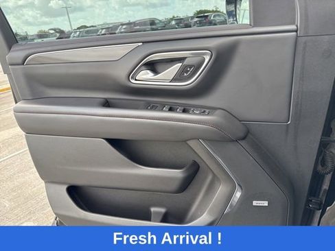 Used 2022 Chevrolet Tahoe RST w/ Luxury Package RWD image 13
