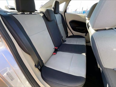 Used 2013 Ford Fiesta S image 23