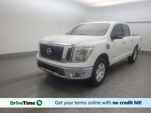 Used 2017 Nissan Titan SV RWD image 1