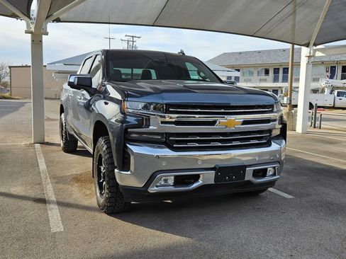 Used 2021 Chevrolet Silverado 1500 LTZ w/ Technology Package image 3