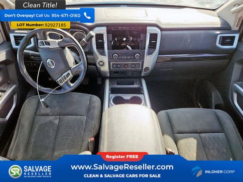 Used 2016 Nissan Titan SV image 11
