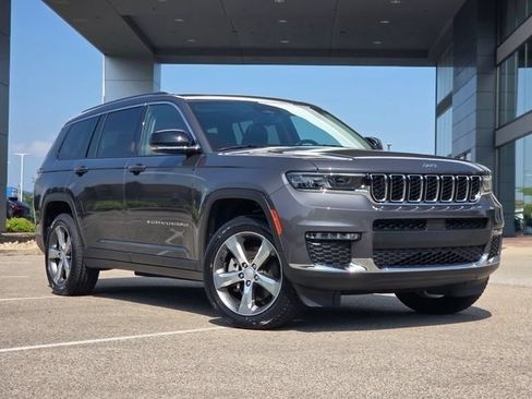 Used 2021 Jeep Grand Cherokee L Limited w/ Trailer Tow Group (B) AWD/4WD image 2