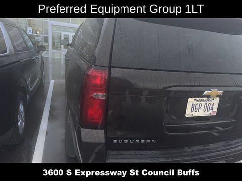 Used 2018 Chevrolet Suburban LT AWD/4WD image 6