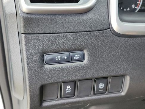 Used 2024 Nissan Murano SV FWD image 28