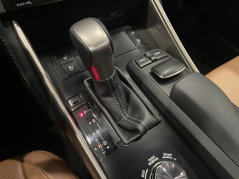 Used 2014 Lexus IS 250 AWD w/ Luxury Package w/Brown Wood image 18