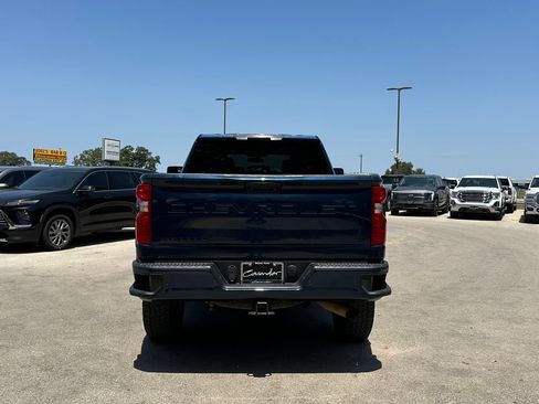 Used 2021 Chevrolet Silverado 2500 LT w/ Z71 Sport Edition AWD/4WD image 6