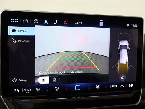 Used 2025 Volkswagen Golf R Black Edition image 56