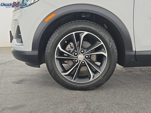 Used 2022 Buick Encore GX Essence FWD image 36