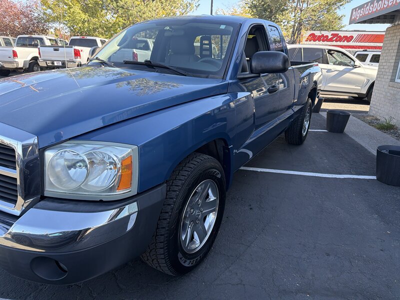 Used 2005 Dodge Dakota SLT RWD image 13