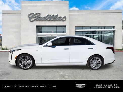 Used 2025 Cadillac CT4 Premium Luxury image 6