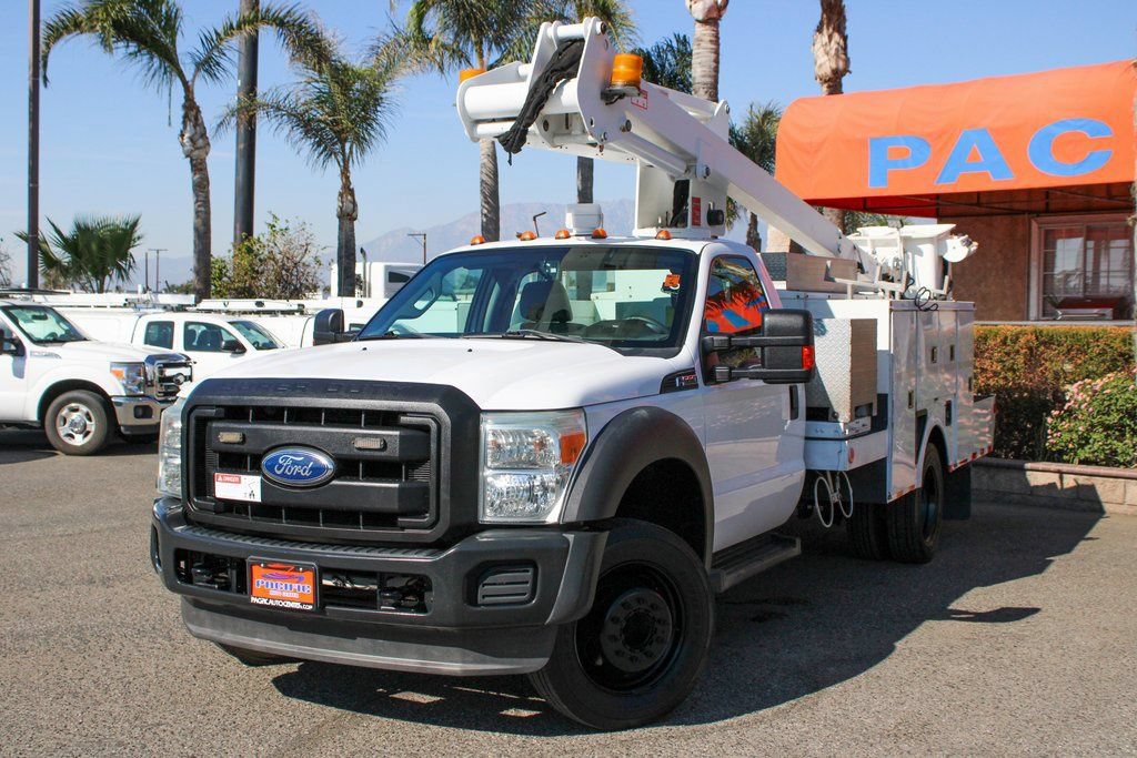 Used 2012 Ford F550 2WD Regular Cab Super Duty w/ PWR Equipment Group image 5