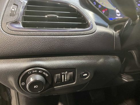 Used 2015 Chrysler 200 S w/ Navigation & Sound Group I image 24