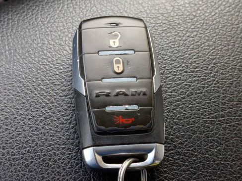 Used 2022 RAM 1500 Big Horn RWD image 33