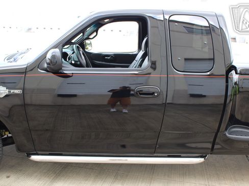 Used 2000 Ford F150 Harley-Davidson RWD image 30