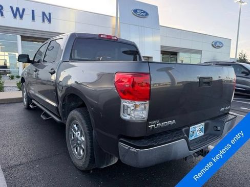 Used 2011 Toyota Tundra 4x4 CrewMax w/ Tow Pkg image 7