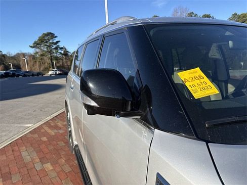 Used 2023 INFINITI QX80 Premium Select w/ Cargo Package image 19