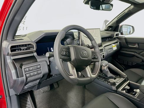 New 2025 Toyota 4Runner Limited image 8