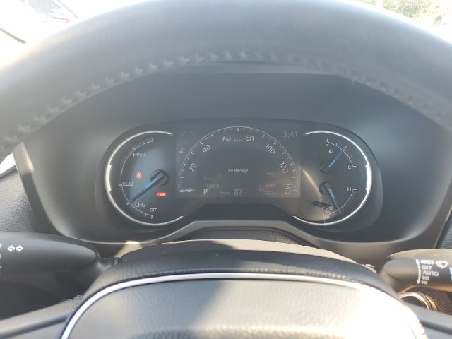 Used 2025 Toyota RAV4 XLE w/ Convenience Package AWD/4WD image 23