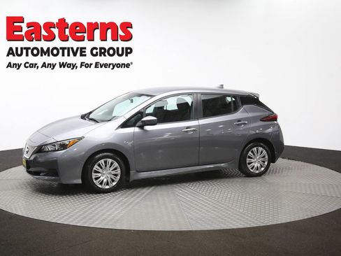 Used 2022 Nissan Leaf S image 56