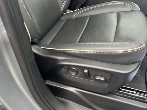 Used 2023 Chevrolet Tahoe Premier w/ Premium Package 2 image 36