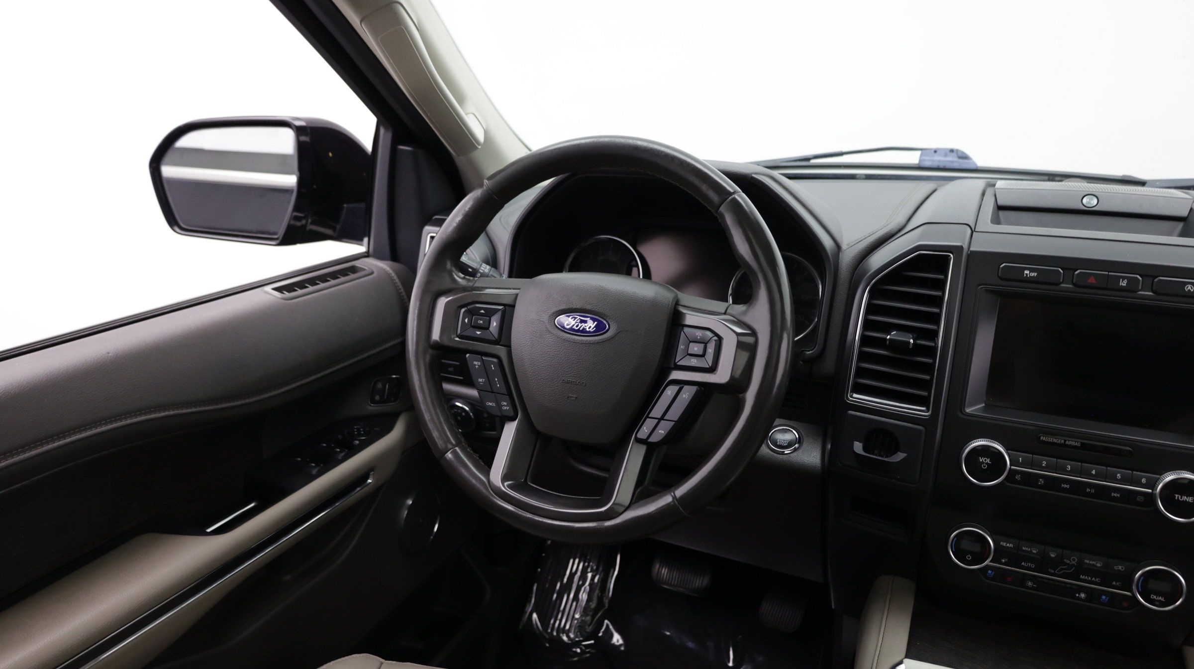Used 2021 Ford Expedition Max Limited RWD image 35